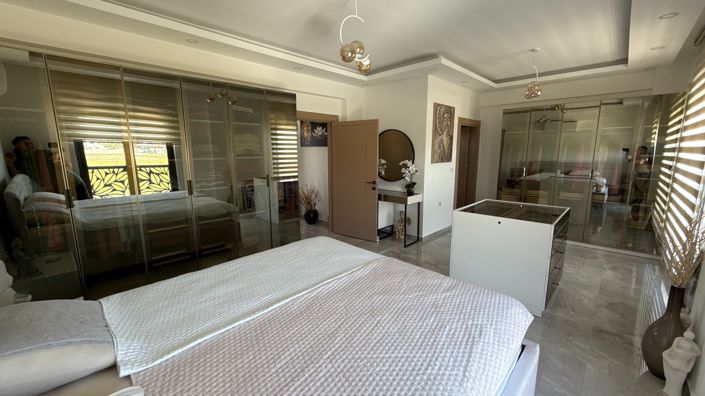 Image No.18-2 Bed Villa for sale