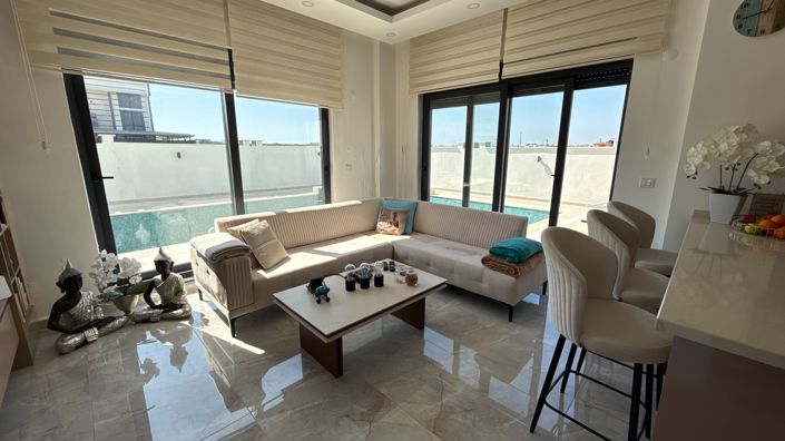 Image No.6-2 Bed Villa for sale