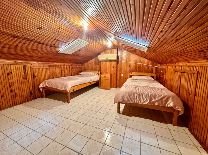 Image No.19-3 Bed Villa for sale