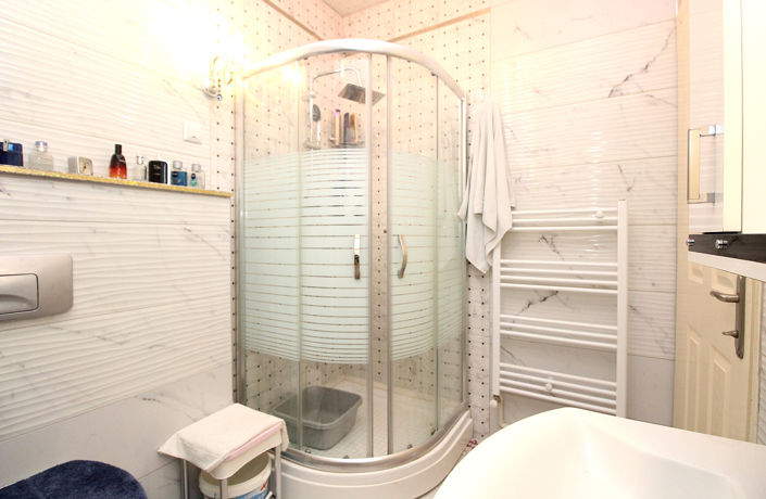 Image No.21-2 Bed Apartment for sale