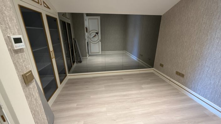 Image No.18-6 Bed Villa for sale