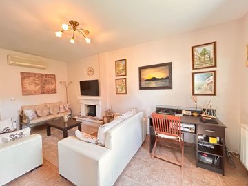 Luxury Property For Sale In Yalikavak Centre - Lounge area furnished beautifully