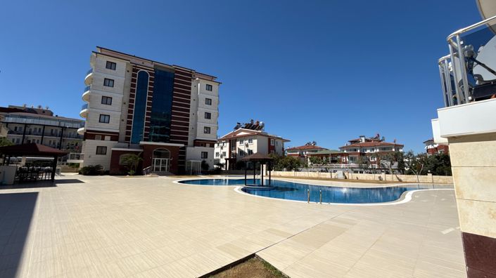 Image No.25-3 Bed Apartment for sale