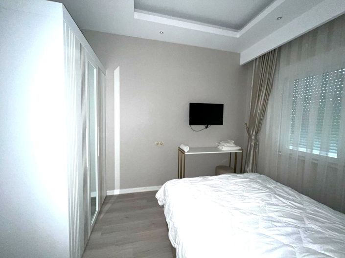 Image No.15-2 Bed Apartment for sale