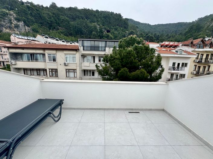 Image No.24-4 Bed Apartment for sale