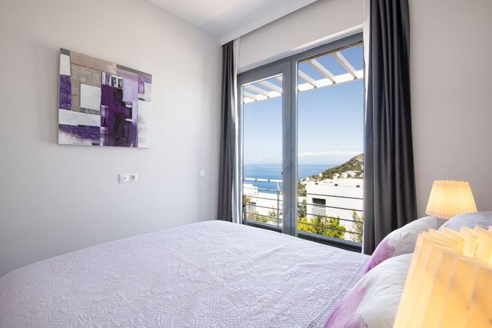 Image No.15-2 Bed Apartment for sale