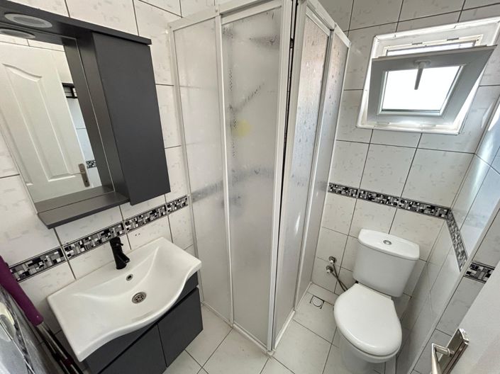 Image No.16-3 Bed Apartment for sale