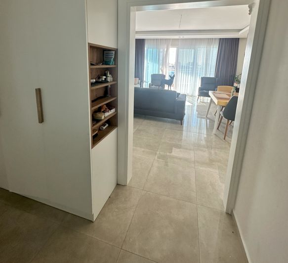 Image No.5-3 Bed Apartment for sale