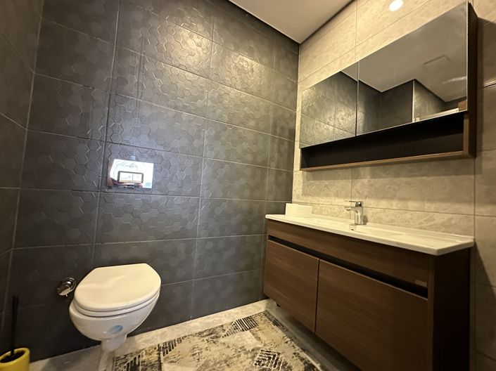 Image No.14-2 Bed Apartment for sale