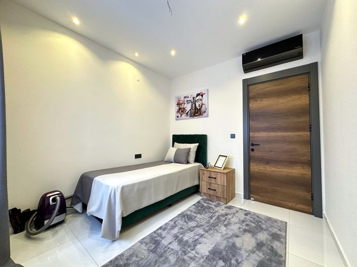 Image No.15-2 Bed Apartment for sale