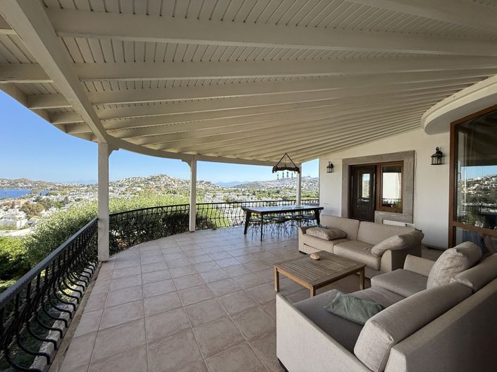 Image No.11-6 Bed Villa for sale