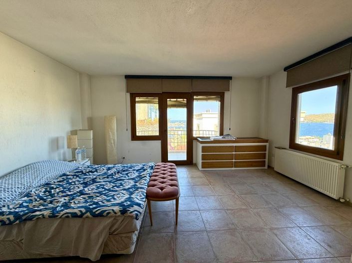 Image No.13-6 Bed Villa for sale