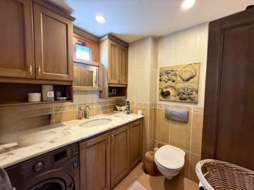 Traditional Sea-View Yalikavak Villa For Sale – Fully equipped bathroom