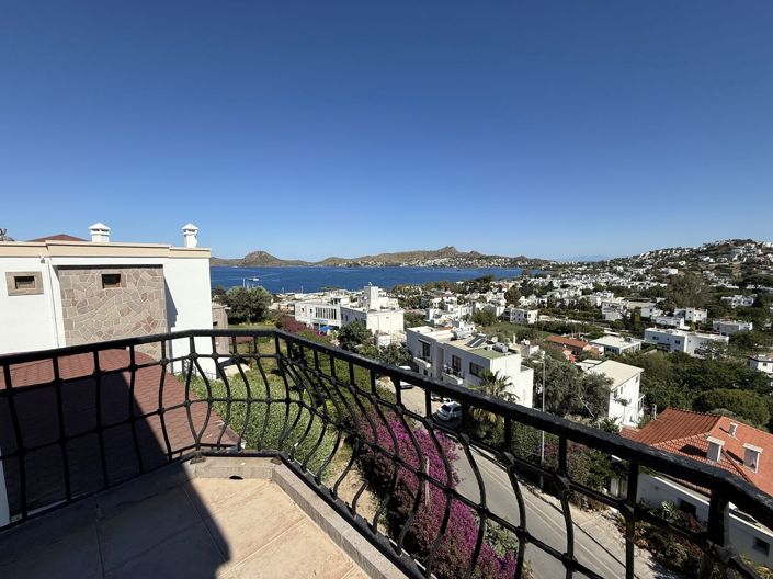 Image No.17-6 Bed Villa for sale