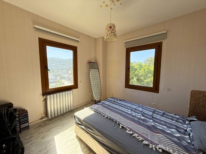 Image No.18-6 Bed Villa for sale