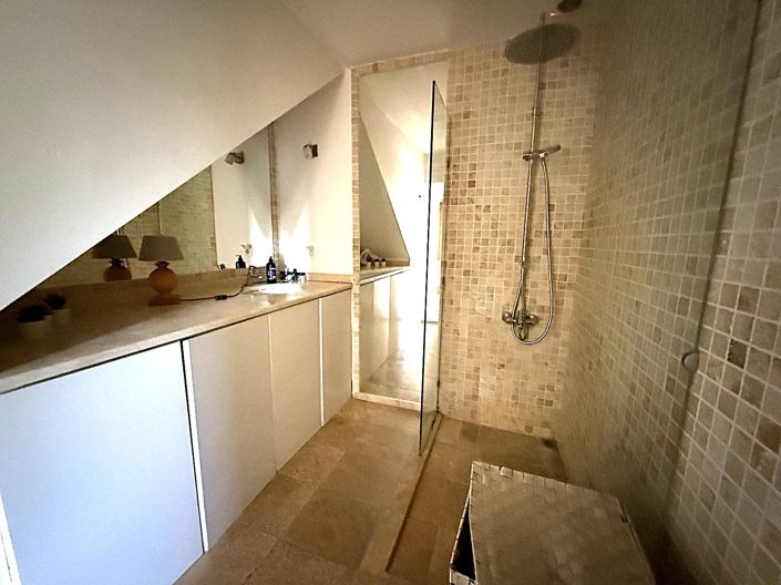 Image No.22-3 Bed Villa for sale