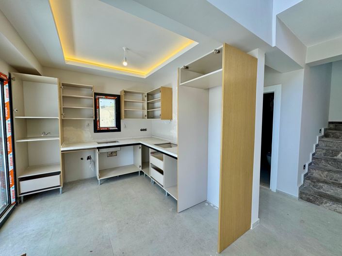 Image No.6-3 Bed Villa for sale