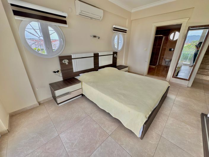 Image No.15-3 Bed Villa for sale