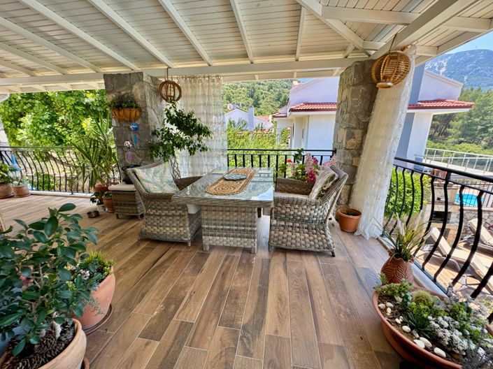 Image No.14-7 Bed Villa for sale