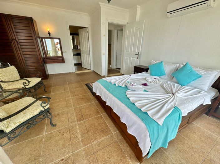 Image No.13-5 Bed Villa for sale