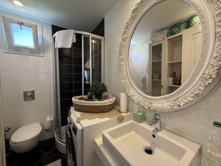 Image No.22-3 Bed Apartment for sale