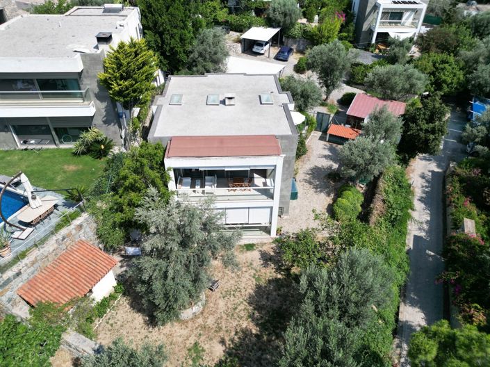 Image No.1-3 Bed Apartment for sale