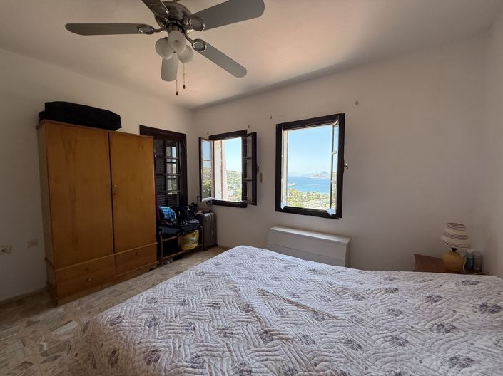 Image No.14-2 Bed Villa for sale