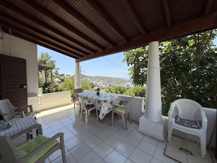 Image No.3-2 Bed Villa for sale