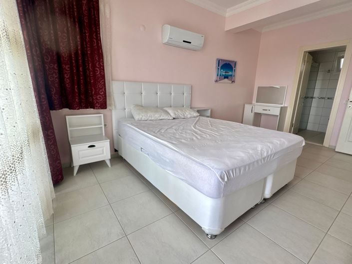 Image No.12-4 Bed Villa for sale