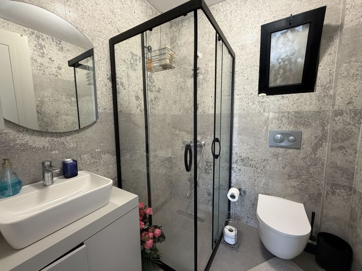 Image No.18-4 Bed Villa for sale