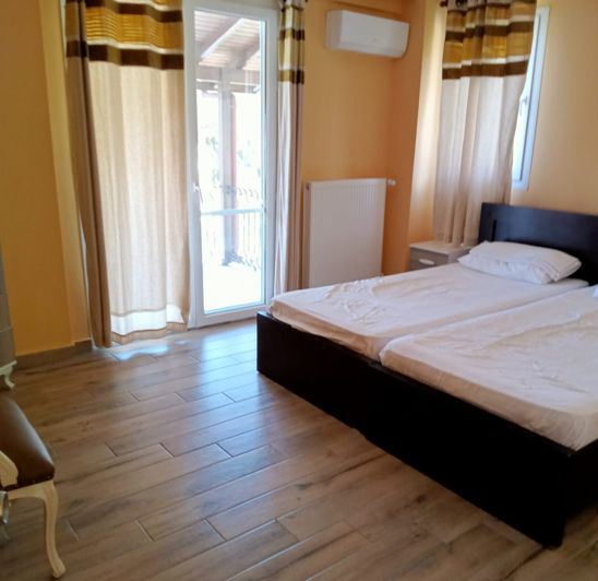 Image No.10-4 Bed Villa for sale