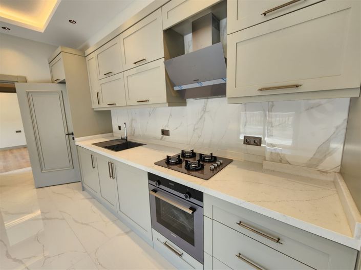 Image No.11-2 Bed Apartment for sale