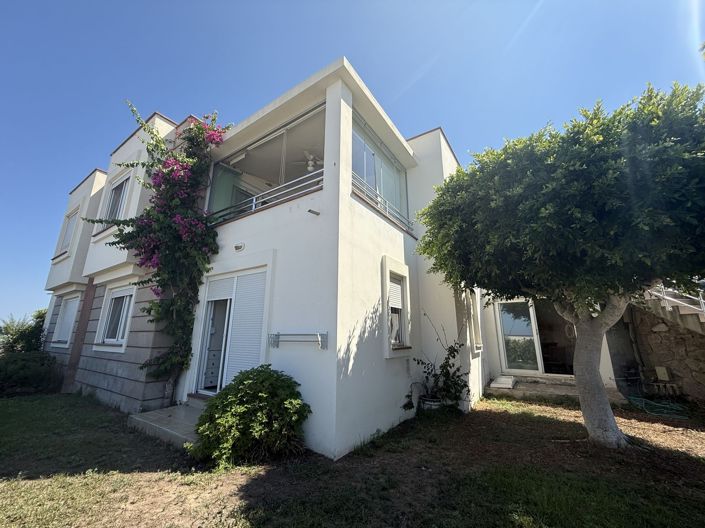 Image No.22-3 Bed Villa for sale