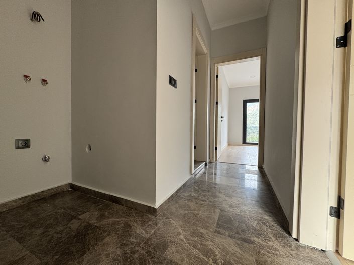 Image No.8-3 Bed Apartment for sale