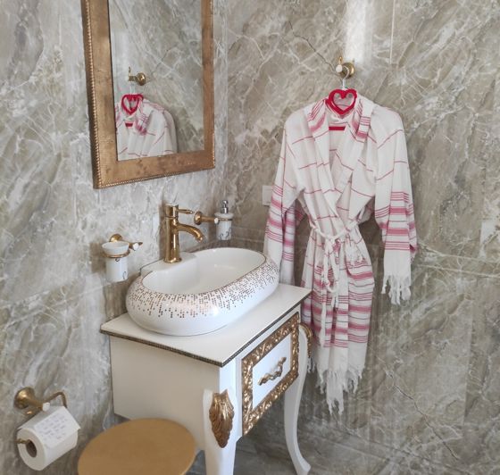 Image No.24-7 Bed Villa for sale