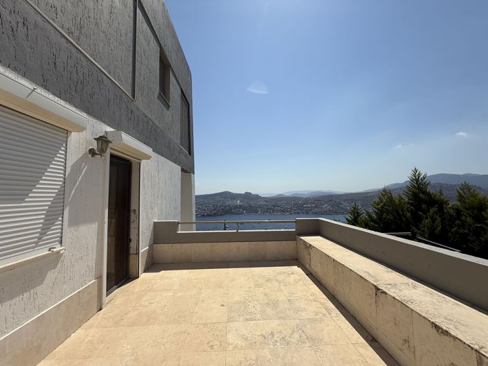 Image No.18-5 Bed Villa for sale