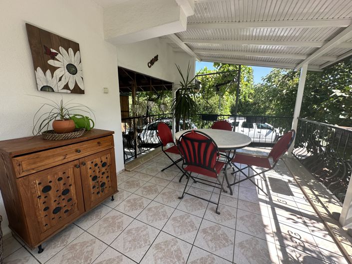 Image No.9-3 Bed Villa for sale