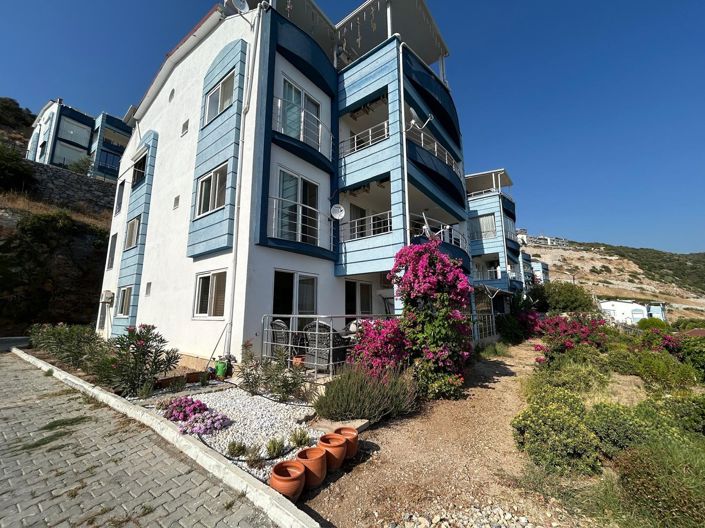 Image No.3-3 Bed Apartment for sale