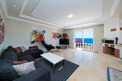Furnished Investment Property For Sale In Alanya - Sea views from the lounge