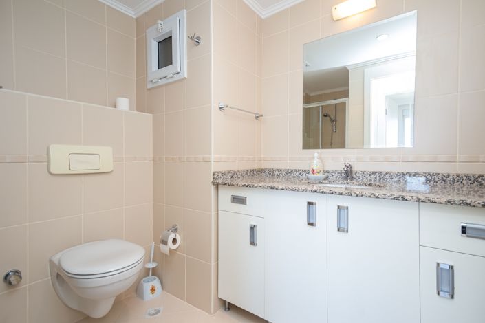 Image No.17-1 Bed Apartment for sale