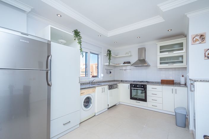 Image No.10-2 Bed Apartment for sale