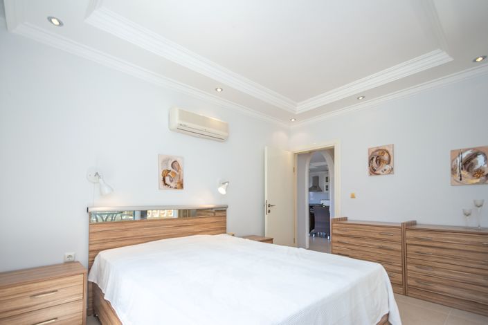 Image No.16-2 Bed Apartment for sale