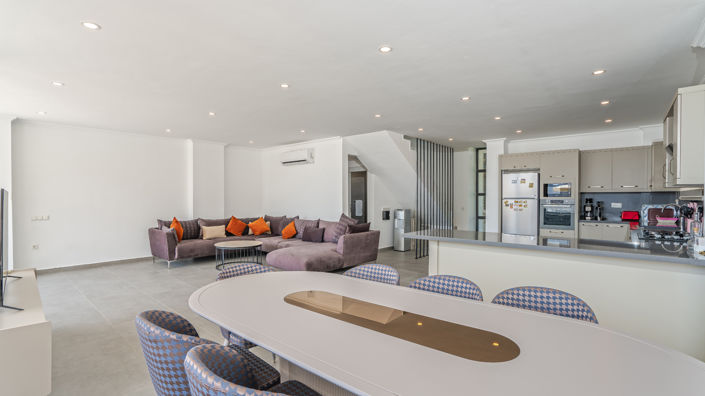 Image No.11-6 Bed Villa for sale