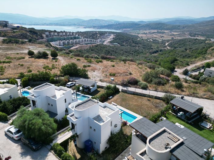 Image No.25-3 Bed Villa for sale