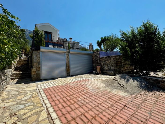 Image No.23-3 Bed Villa for sale