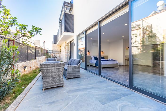 Image No.11-5 Bed Villa for sale