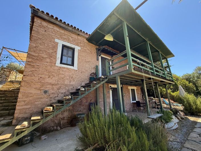 Image No.1-4 Bed Villa for sale