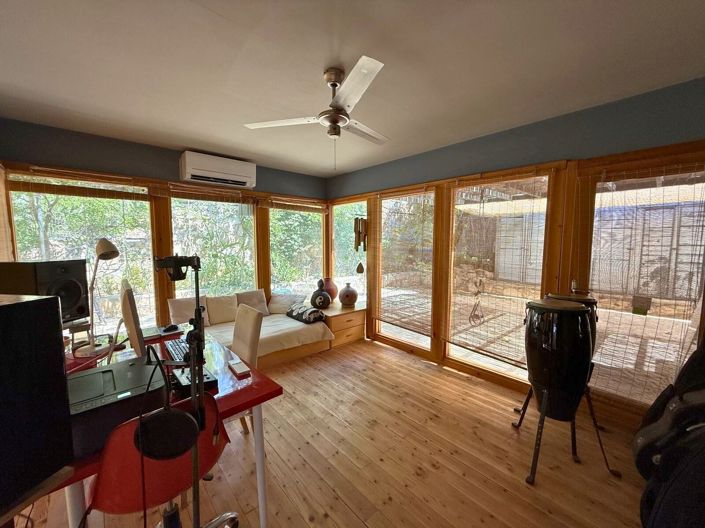 Image No.12-4 Bed Villa for sale