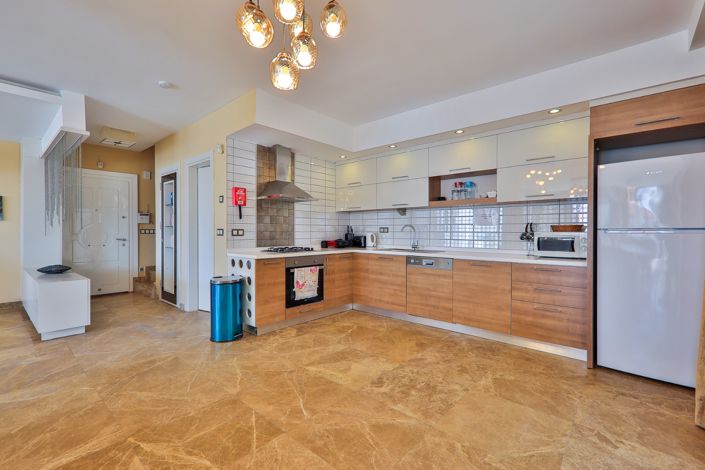 Image No.7-5 Bed Villa for sale