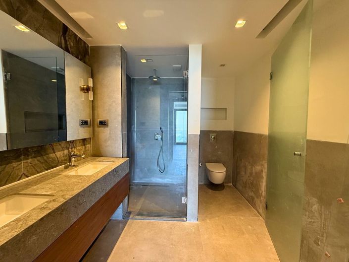 Image No.24-4 Bed Villa for sale